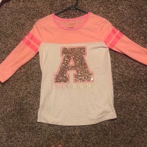 Cat&jack  (14-16) shirt ps it’s small